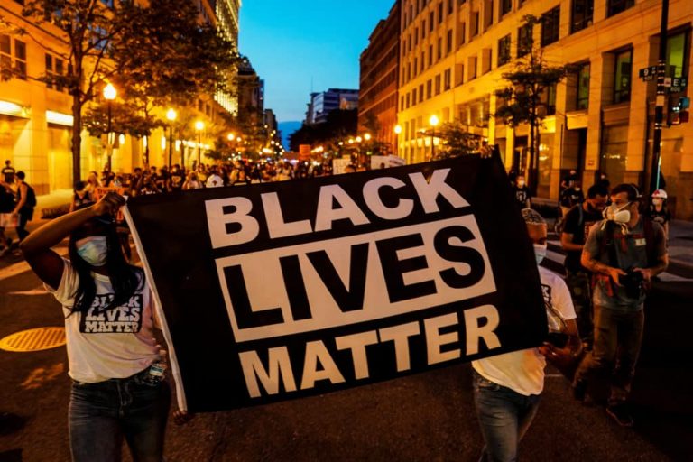 Номинираха Black Lives Matter за Нобелова награда за мир