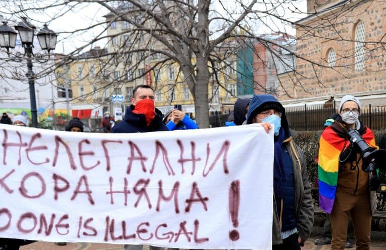 Протестът срещу Луковмарш протича без напрежение