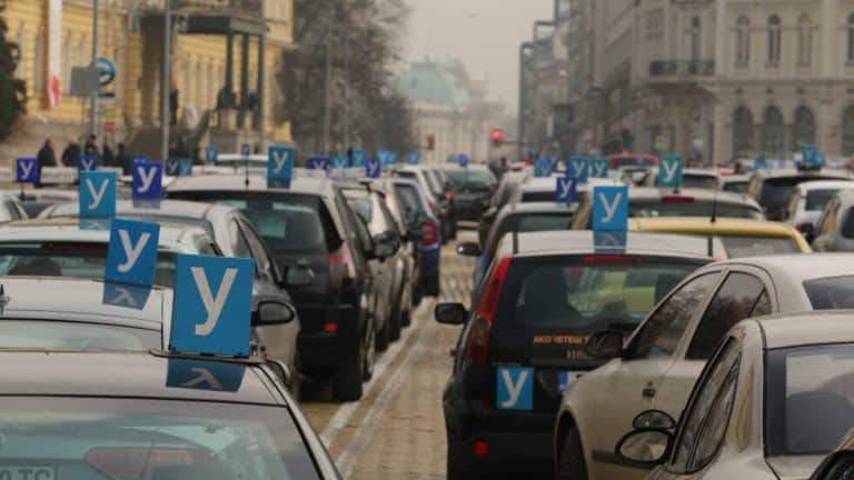 Автоинструкторите излизат на протест