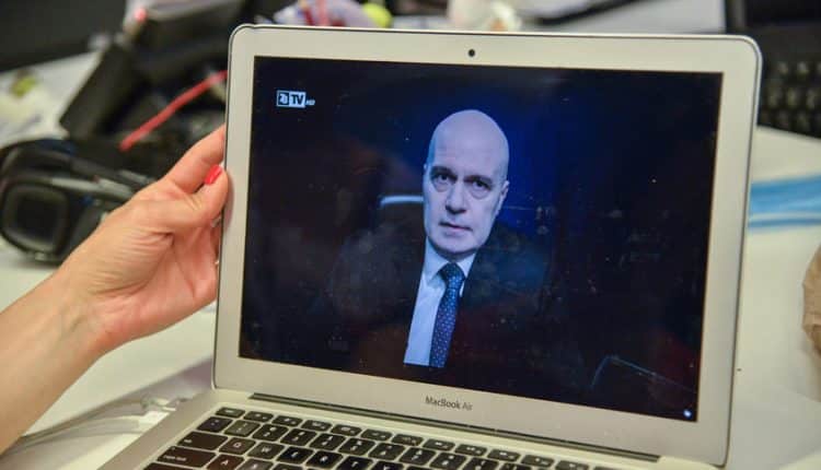 Пишман политикът Слави Трифонов, който не просто изгори, а взриви всички мостове