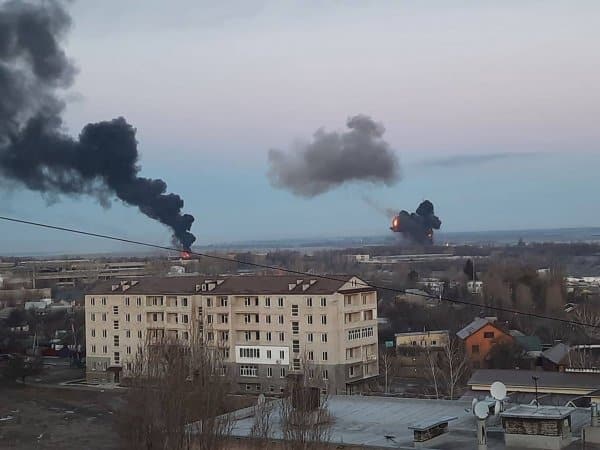 Войната е факт: Русия нападна Украйна с въздушна атака