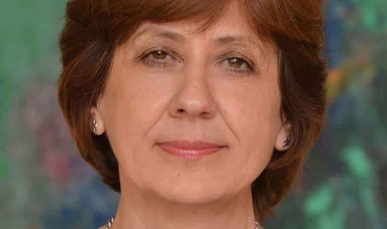 Ренета Инджова: При такова падение по света, следва и падане на правителството