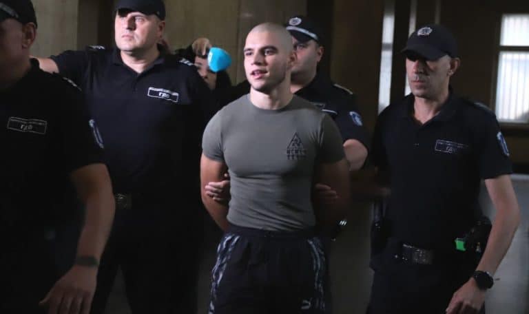 Ще остане ли тате без работа…или как един прокурорски син „плюе“ по законите в държавата