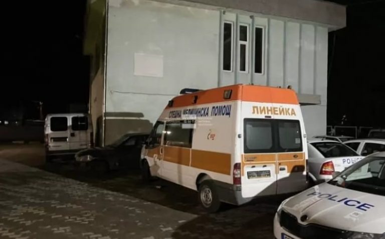 Линейката, в която откриха натъпкани мигранти, още се водела със статут на „специализиран превоз“
