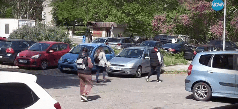 Търговците на кръв вече не са само пред кръвните центрове, но дебнат и в социалните мрежи