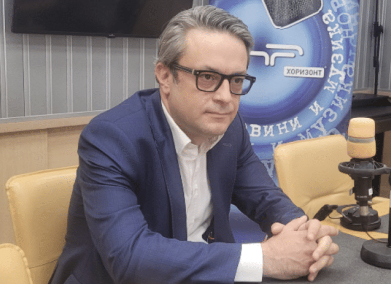Биков: Кабинетът няма как да съществува без ГЕРБ, независимо какви подкрепи получава