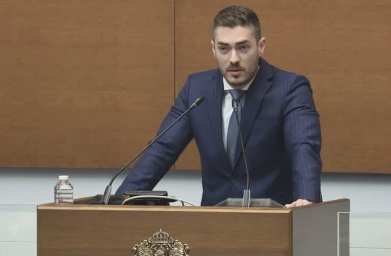 Васил Стефанов от ПП-ДБ влиза в парламента на мястото на Кирил Петков