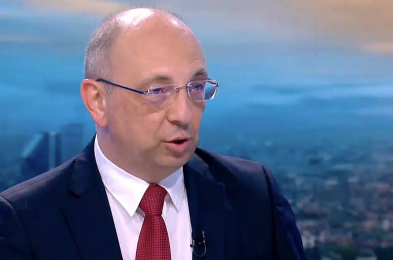 Николай Василев: Бюджетът е много зле, държавата трябва да харчи по-малко