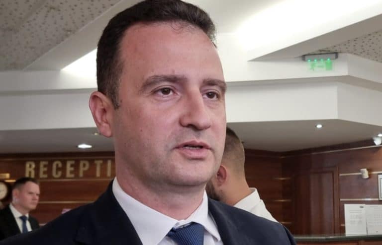 Жечо Станков разпореди пълно съдействие по разследването на КПК за „Боташ“